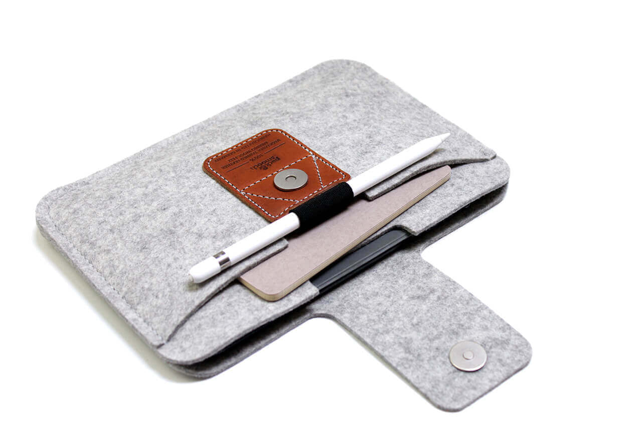 iPad mini Hülle LLEYN aus Wollfilz-Pack & Smooch