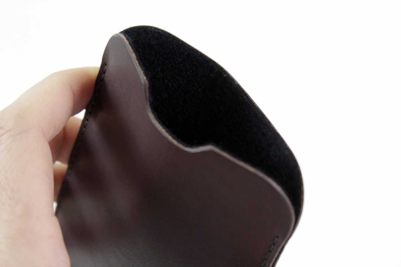 iPhone Hülle KINGSTON aus Leder-Pack & Smooch