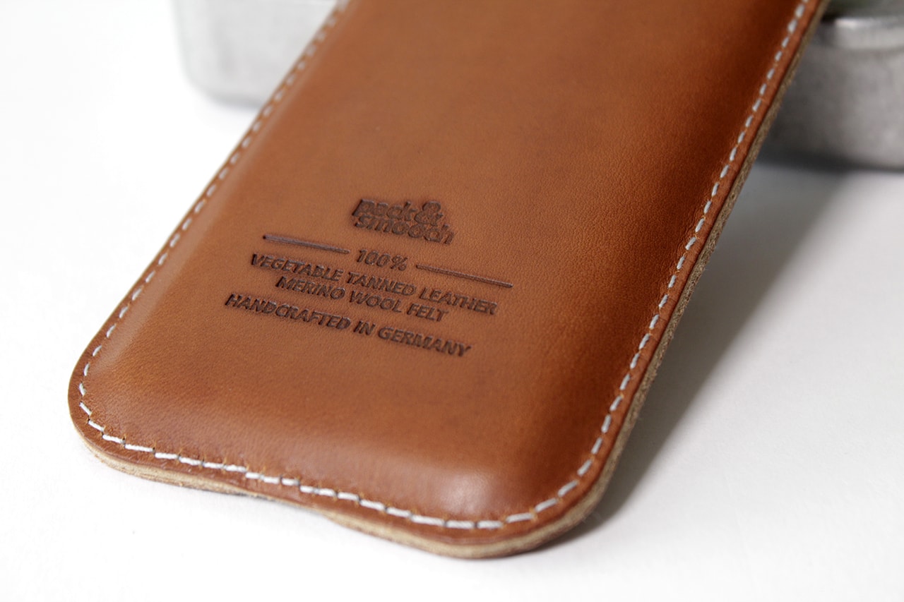 iPhone Hülle KINGSTON aus Leder-Pack & Smooch