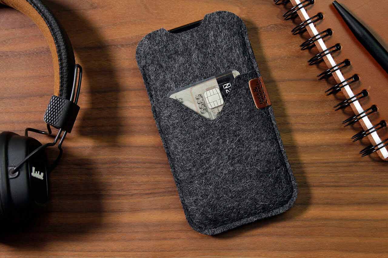 iPhone Hülle SHETLAND aus Wollfilz-Pack & Smooch