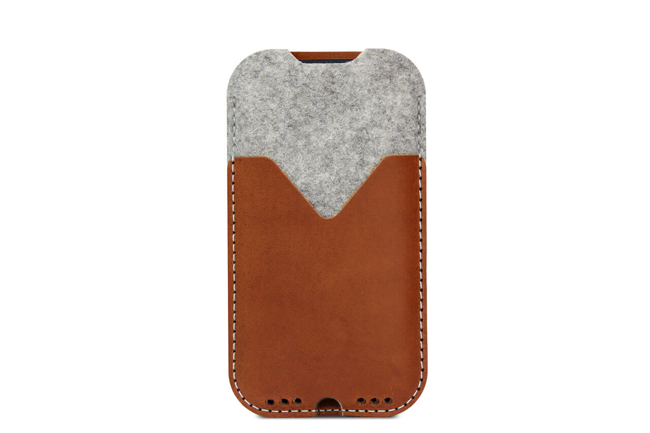 iPhone Hülle KIRKBY aus Leder und Wollfilz-Pack & Smooch