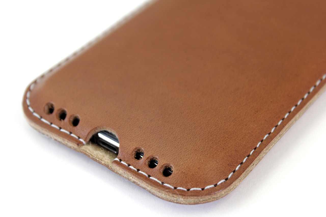 iPhone Hülle KINGSTON aus Leder-Pack & Smooch
