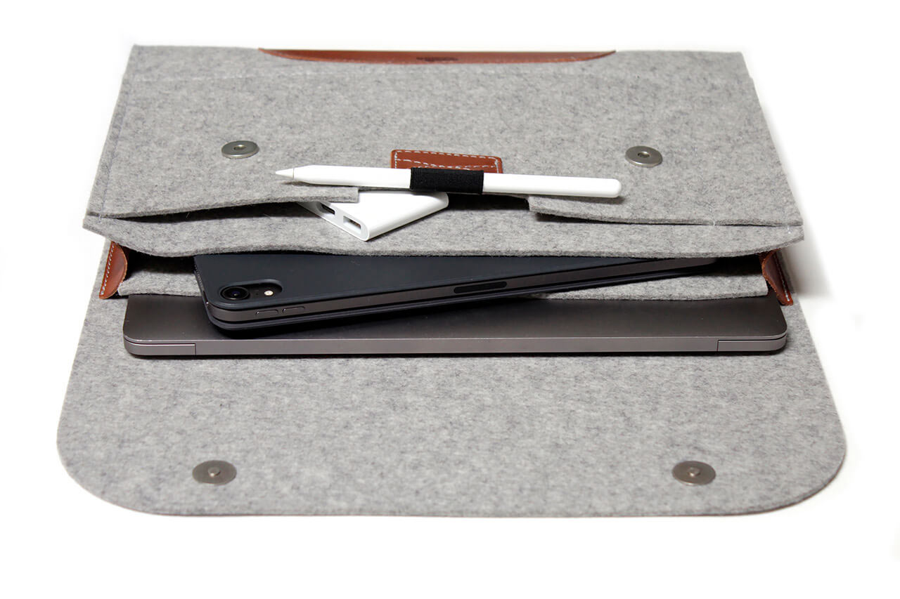 MacBook / Laptop / iPad Tasche CORRIEDALE aus Wollfilz und Leder-Pack & Smooch
