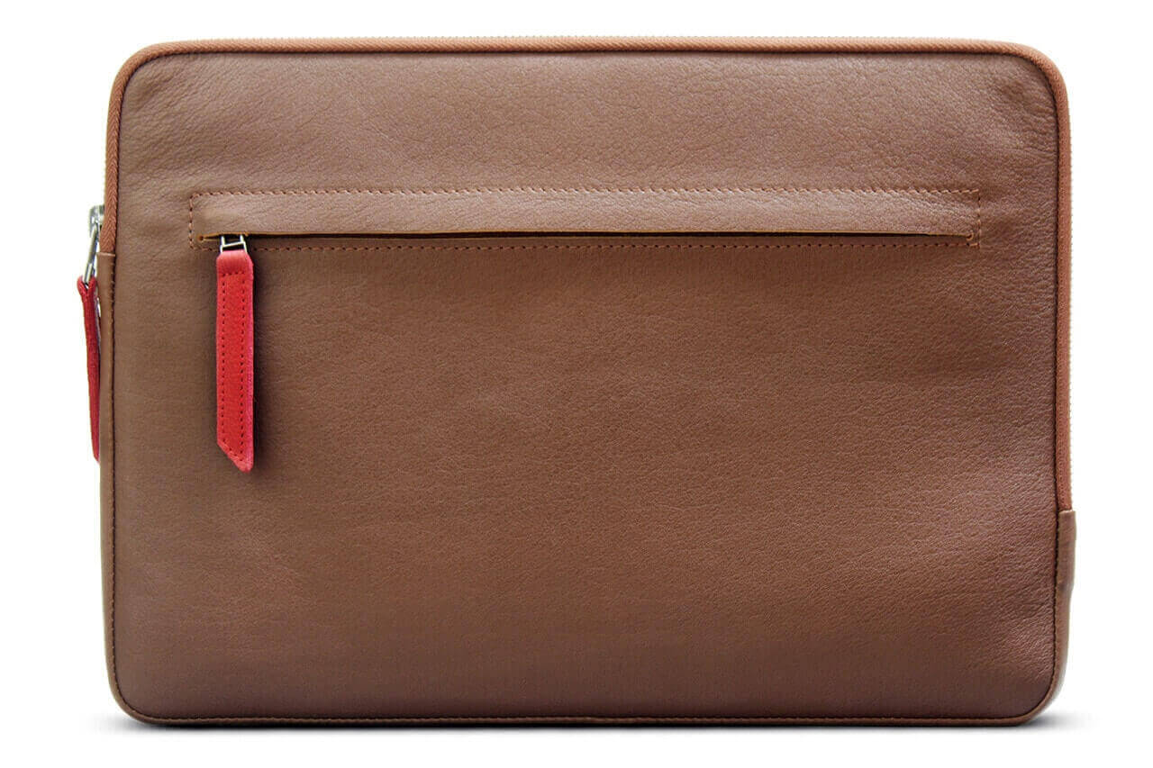 MacBook Pro / MacBook Air Hülle ANGUS aus Leder-Pack & Smooch