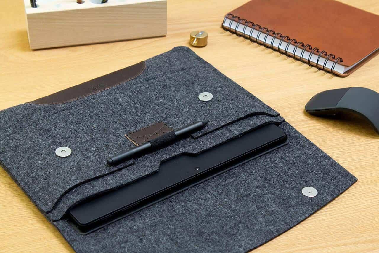 Microsoft Surface Pro Hülle HAMPSHIRE aus Wollfilz-Pack & Smooch