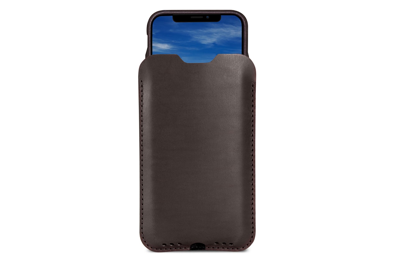 Kingston for iPhone 11 made of dark brown Italian leather